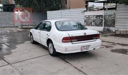 نيسان ماكسيما